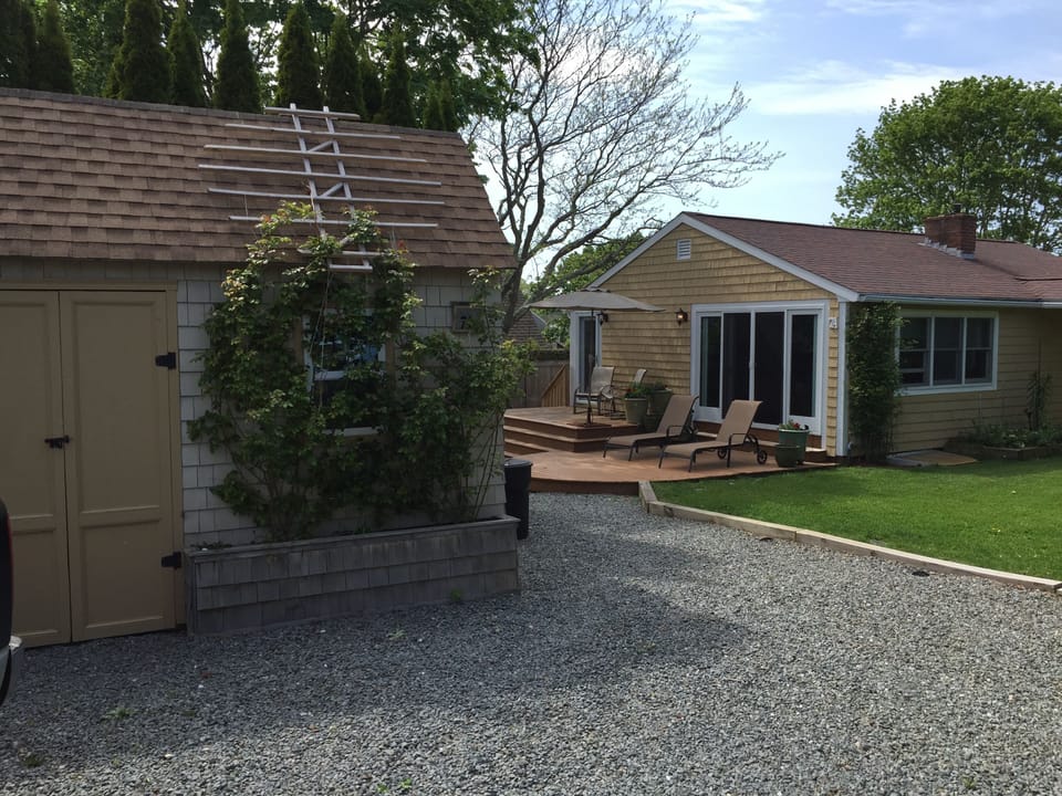 Shed, House, Parking 2016