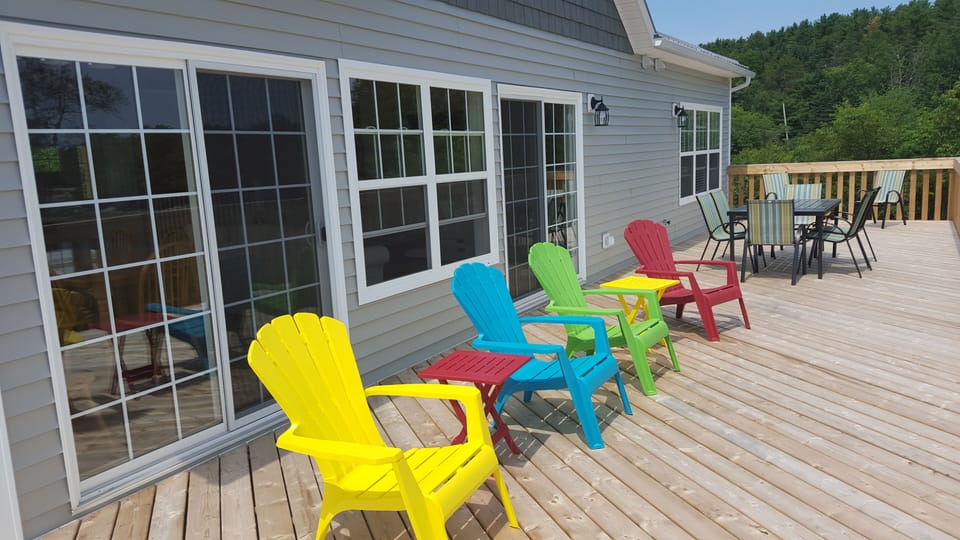 Deck with large seating area