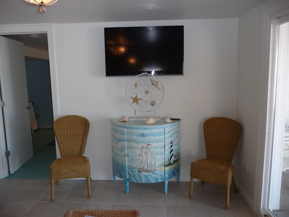 Living Room ( Downstairs )