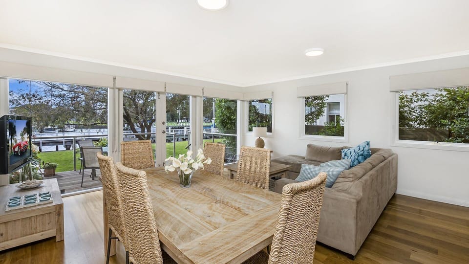 Living / Dining