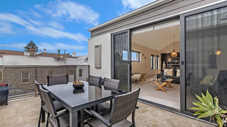 Outdoor Entertaining Area