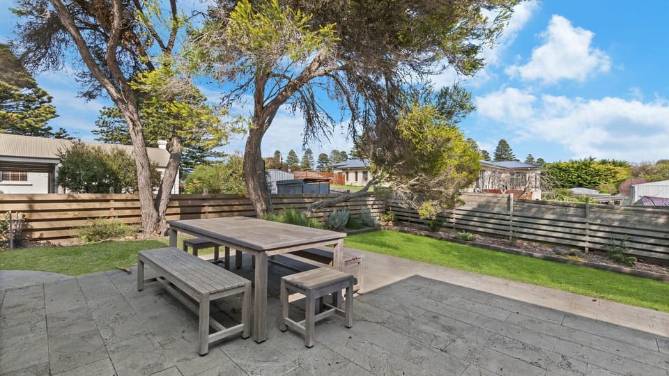 Outdoor Entertaining
