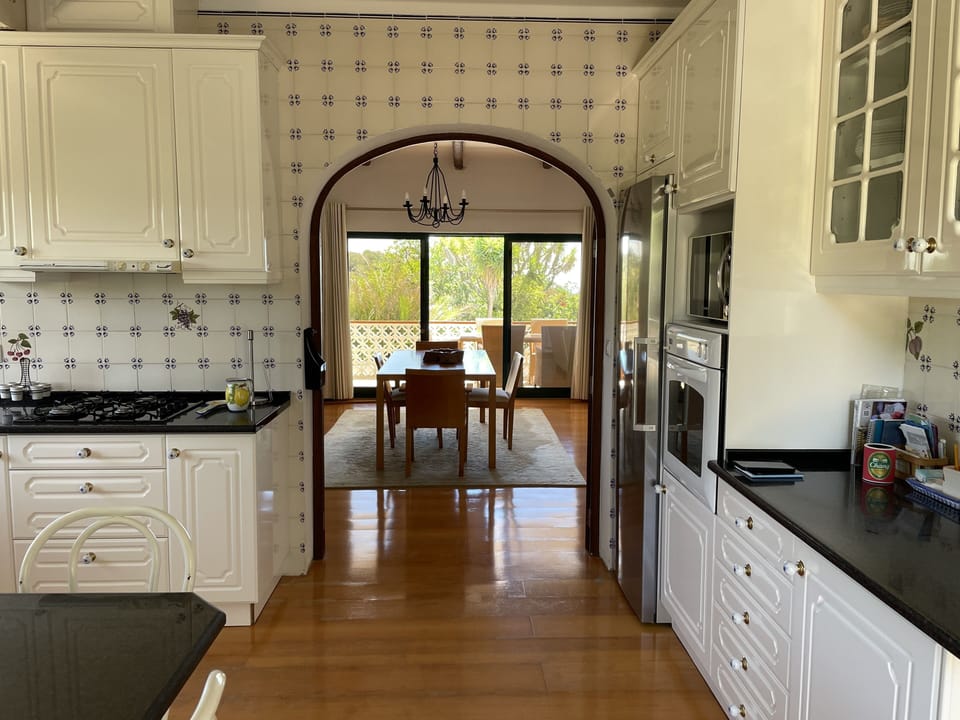 Kitchen archway going through to dining room