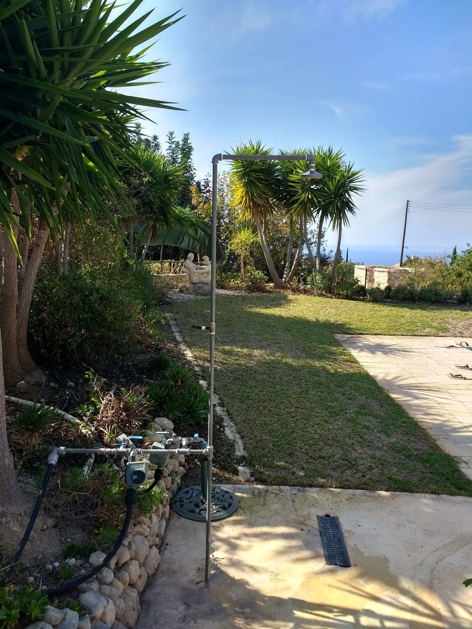 An outdoor shower to rinse off after a visit to the beach!