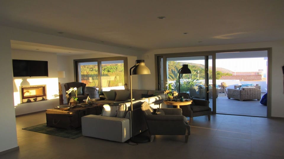 Lounge Area
