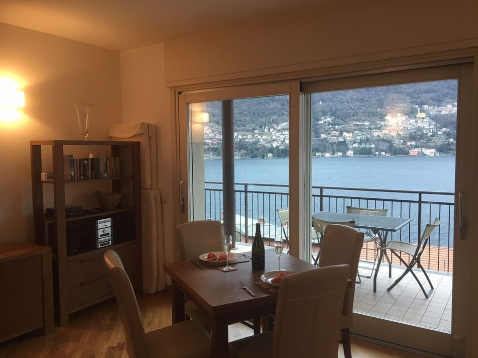Winter dining at the home as photographed January 2018