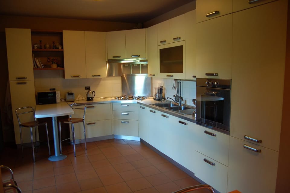 Well equipped kitchen