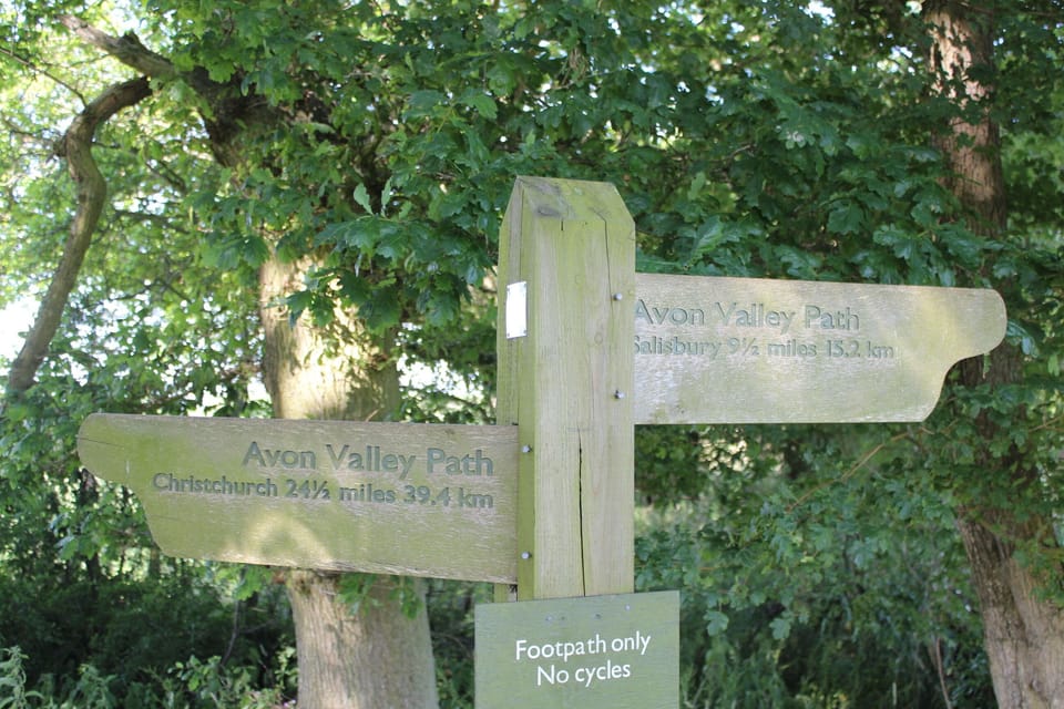 The Avon Valley Path - Salisbury to Christchurch Priory and the sea. 