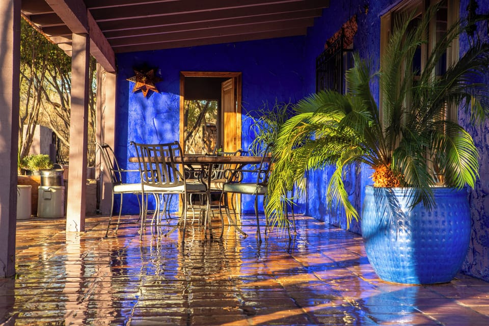 Welcome ! Front Porch
