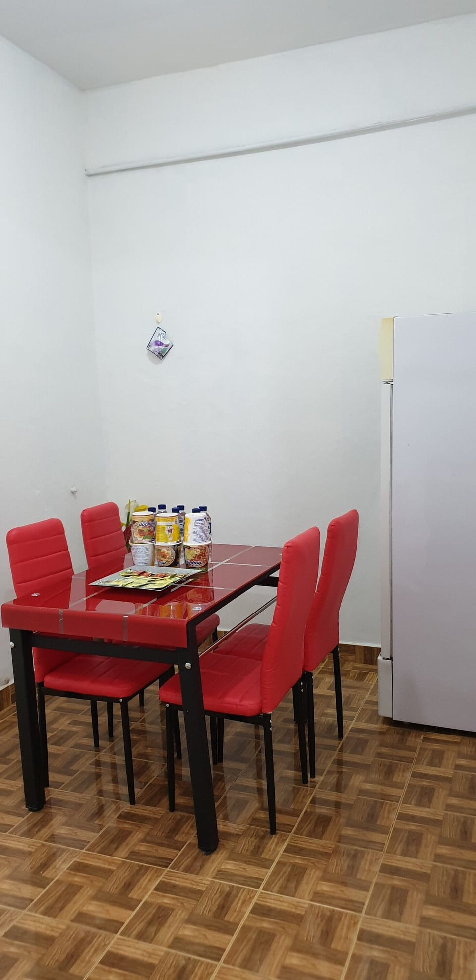 Instant noodles and 3 in 1 beverages provided