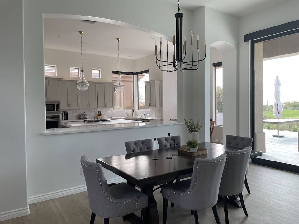 Dining for 6-8 with view of the patio 