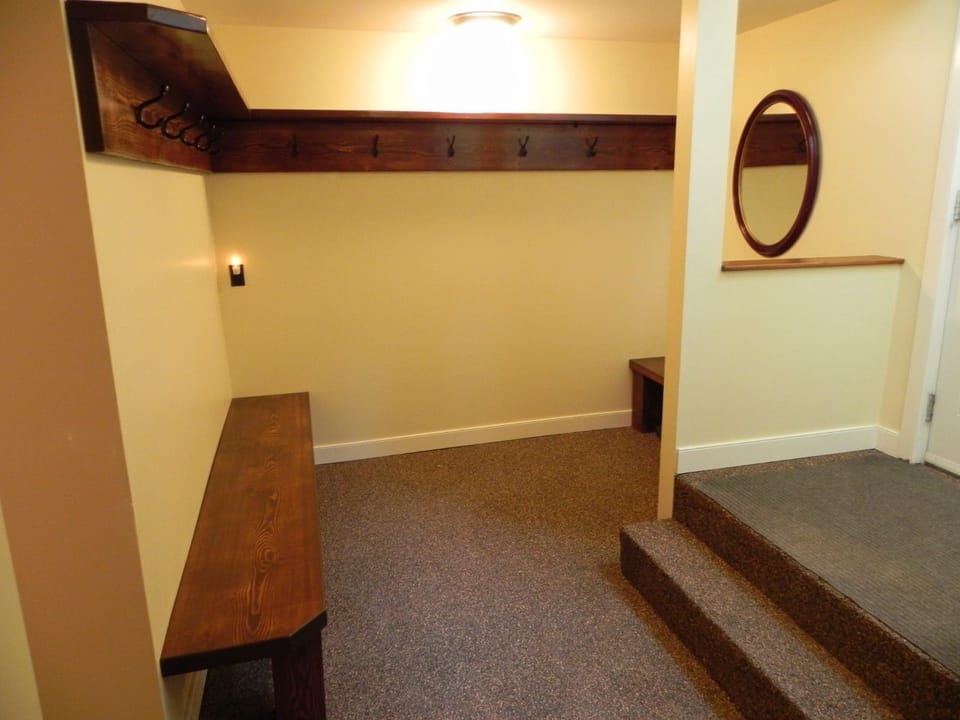 Spacious bootroom
