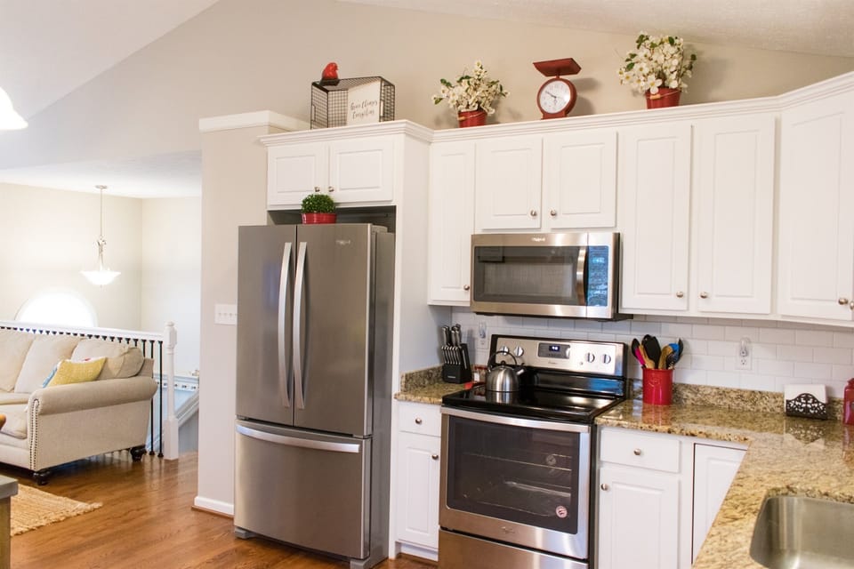 Kitchen has new stainless appliances