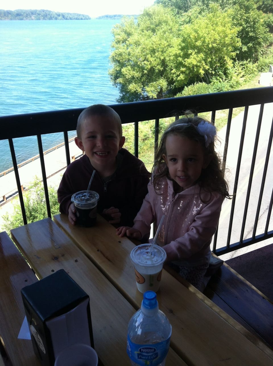 Lunch at the Lewiston Silo Restaurant featured on Man vs. Food