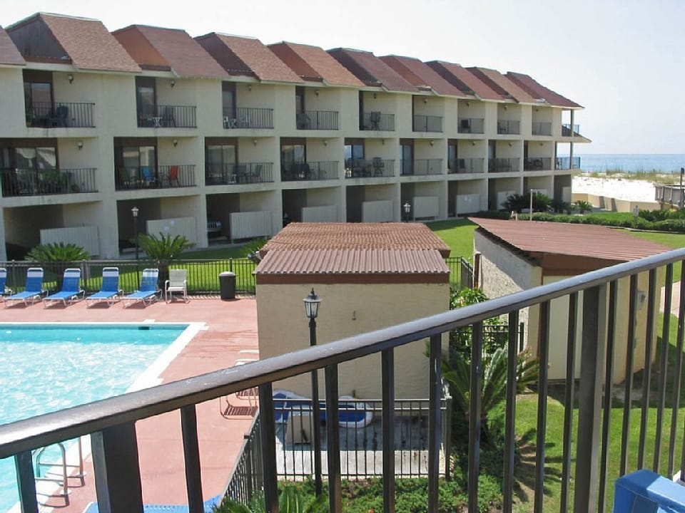 Enjoy your morning coffee or your afternoon cocktail with this as your view!