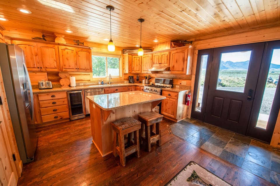 Fully stocked Chef's kitchen 