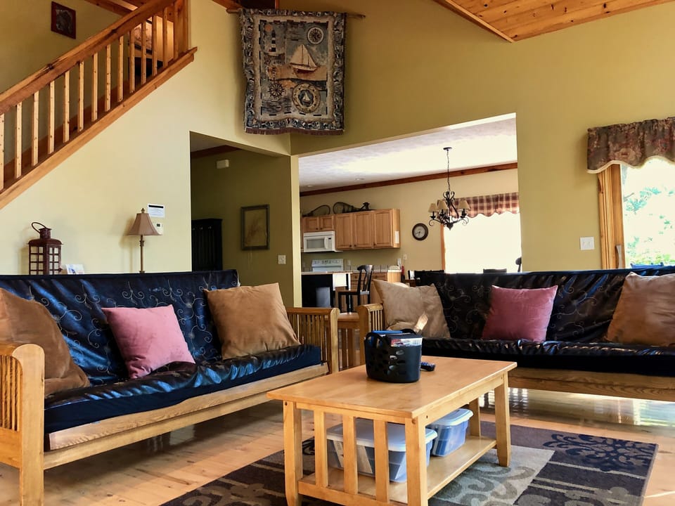 Looking towards kitchen from Great Room