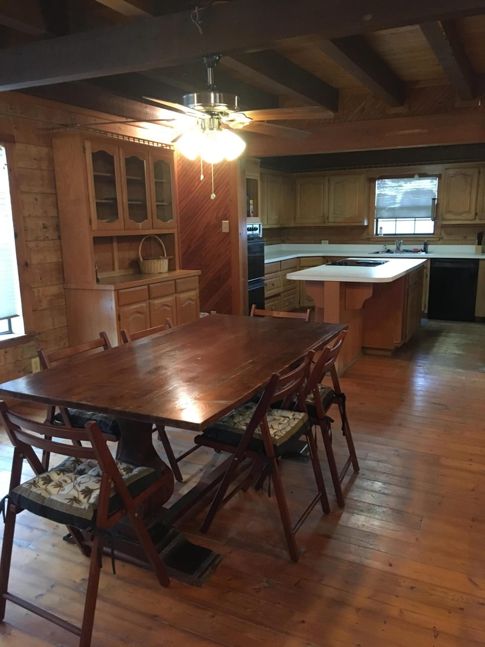 Dining/Kitchen