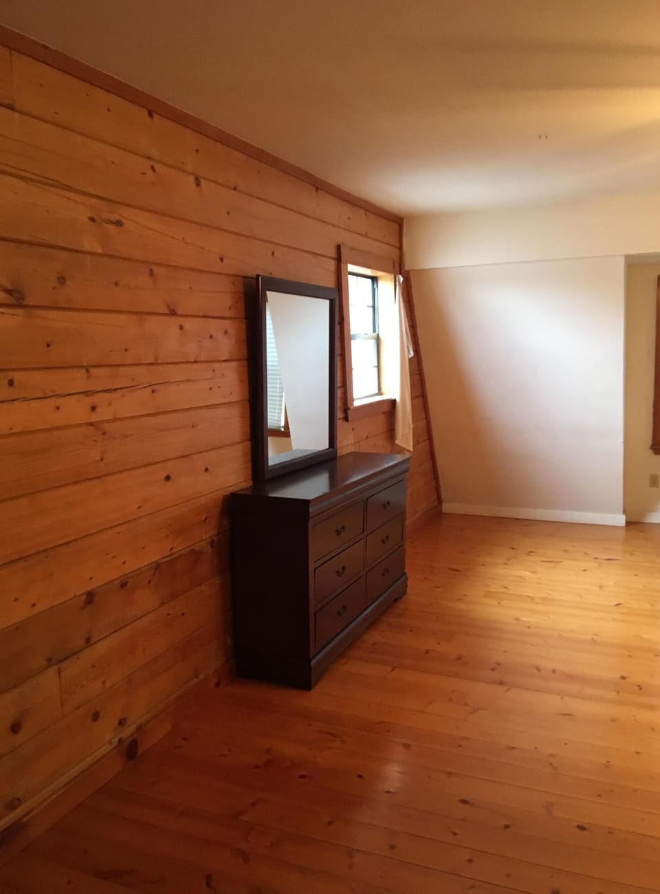 Bedroom 4 (2/2)