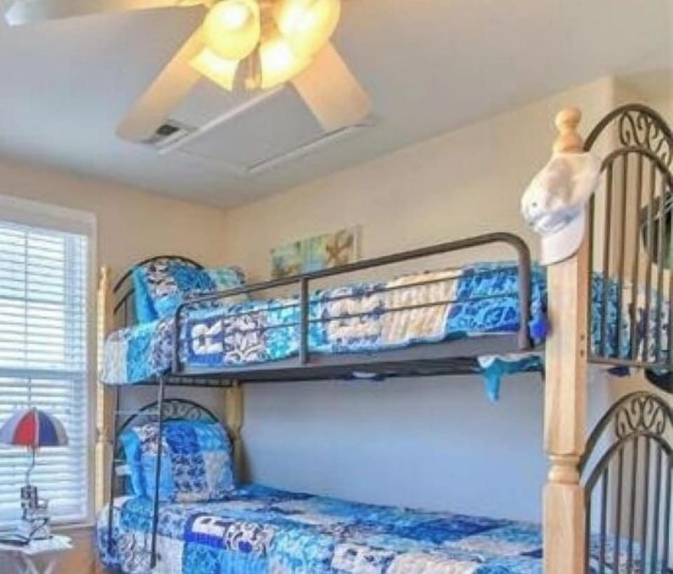 2nd Floor - Second Bedroom