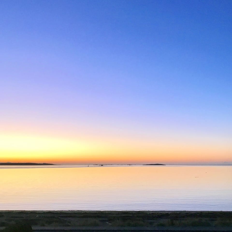 Sunrise at Willows Beach