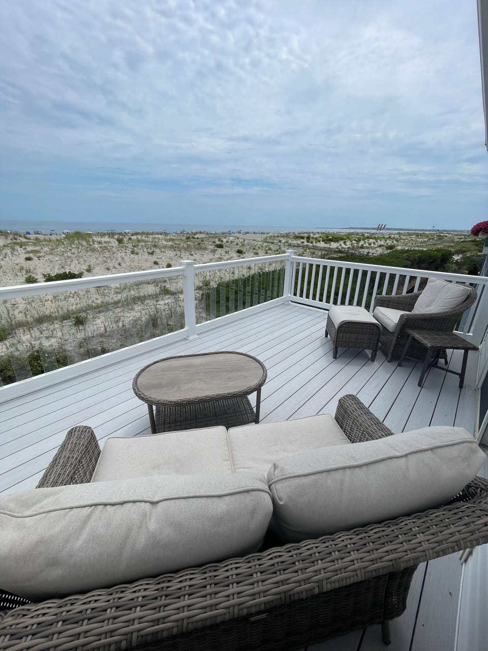 A Room with a View! 2nd Floor Deck off Master Bedroom