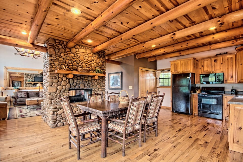 An open floor plan for all to enjoy.