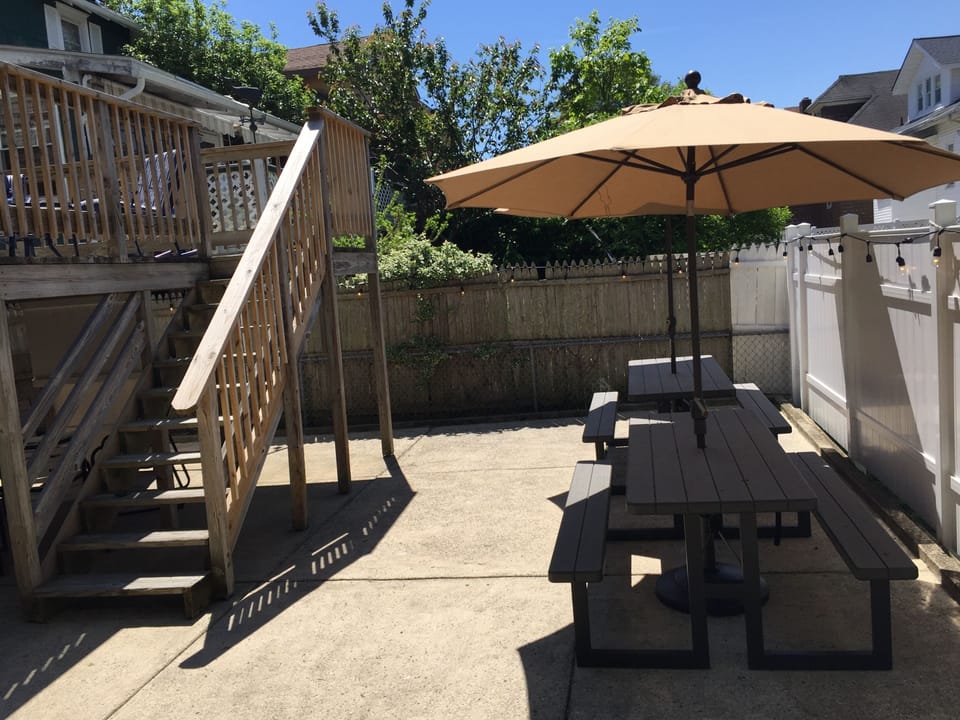 Shaded Eating/Sitting