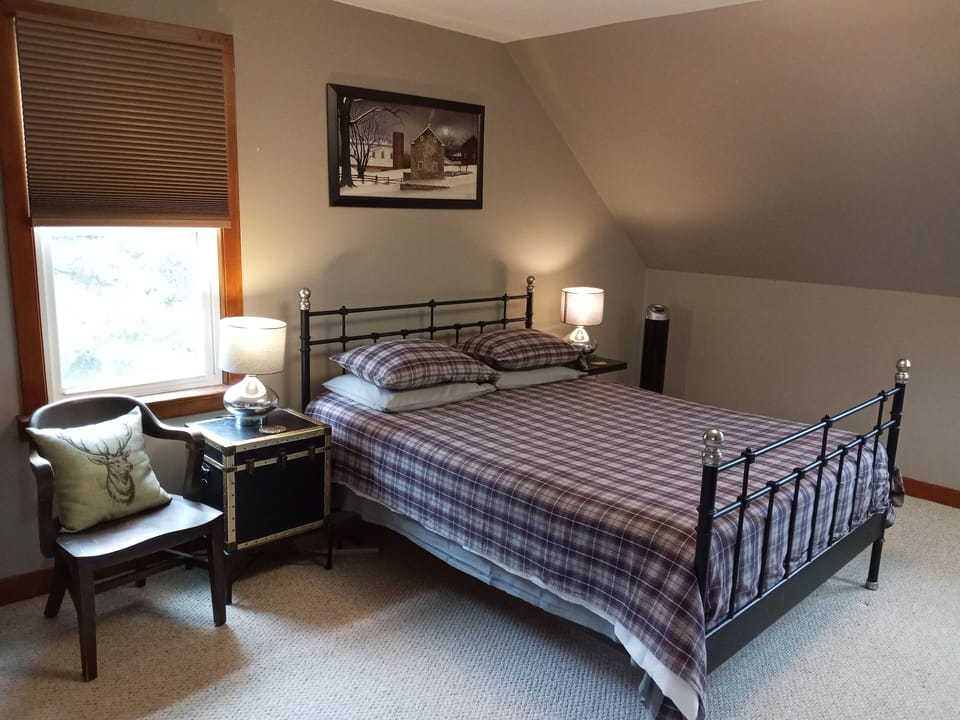 2nd Floor: Bedroom #1, with Queen Bed