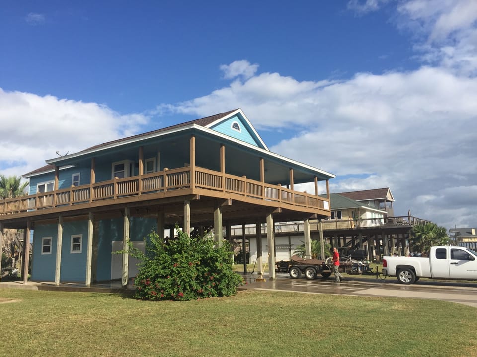 12923 Jolly Roger
San Luis Pass, TX