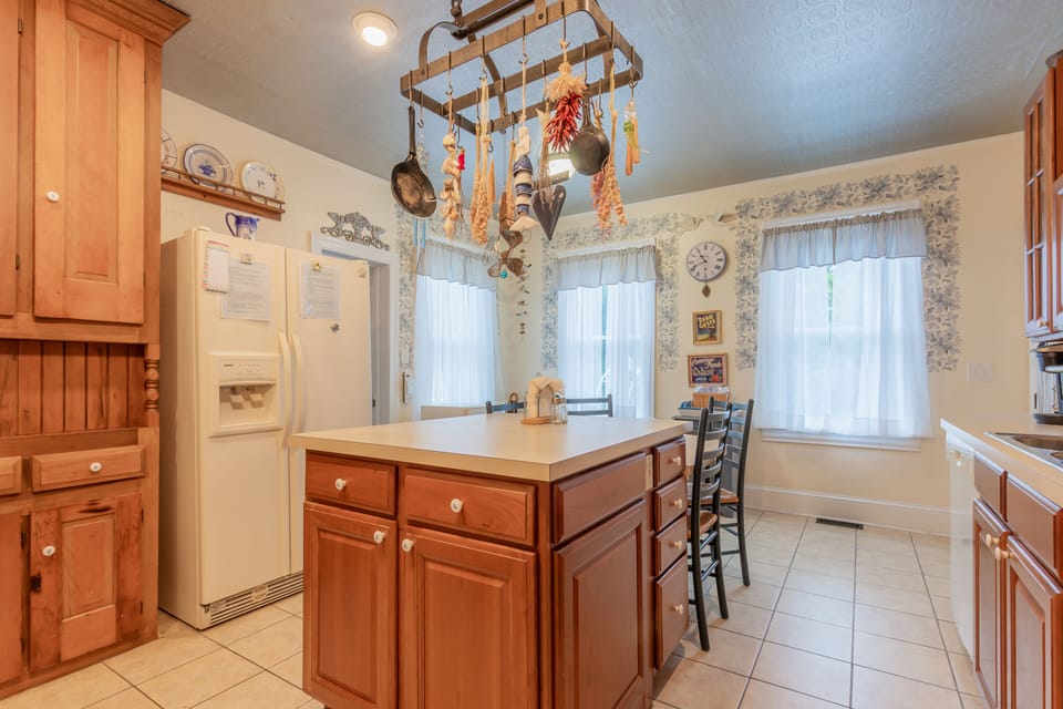 Modern kitchen