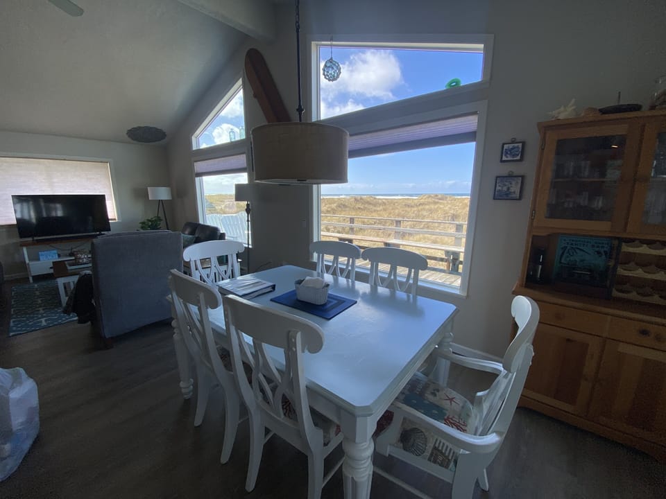 Upstairs great room - dining area