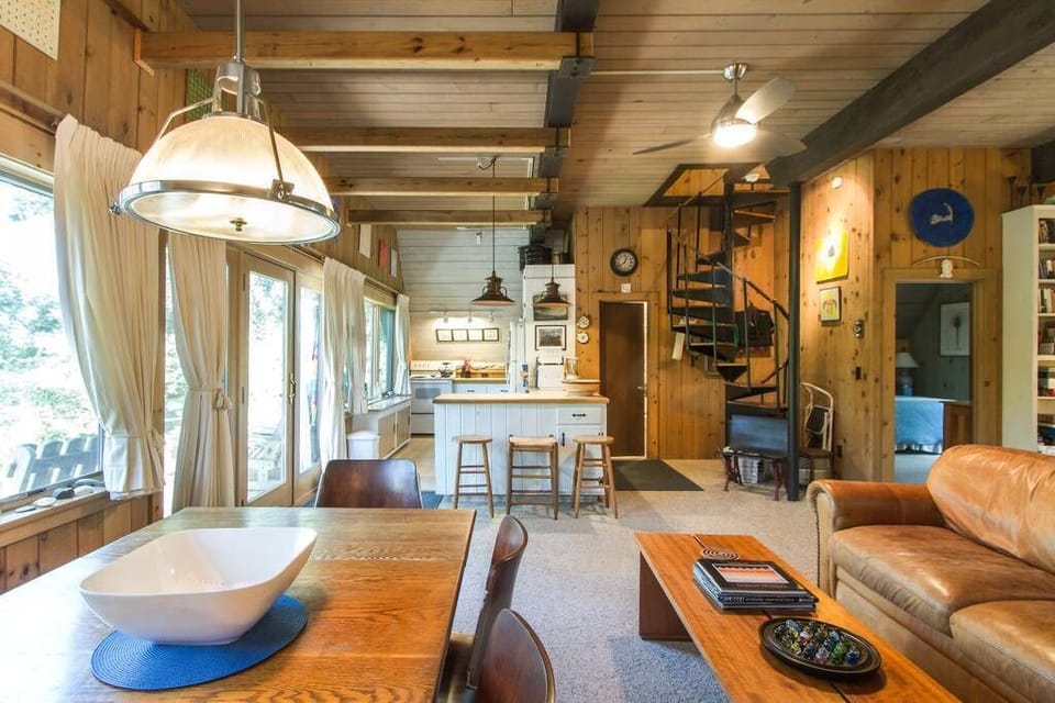 Plenty of seating for family gatherings