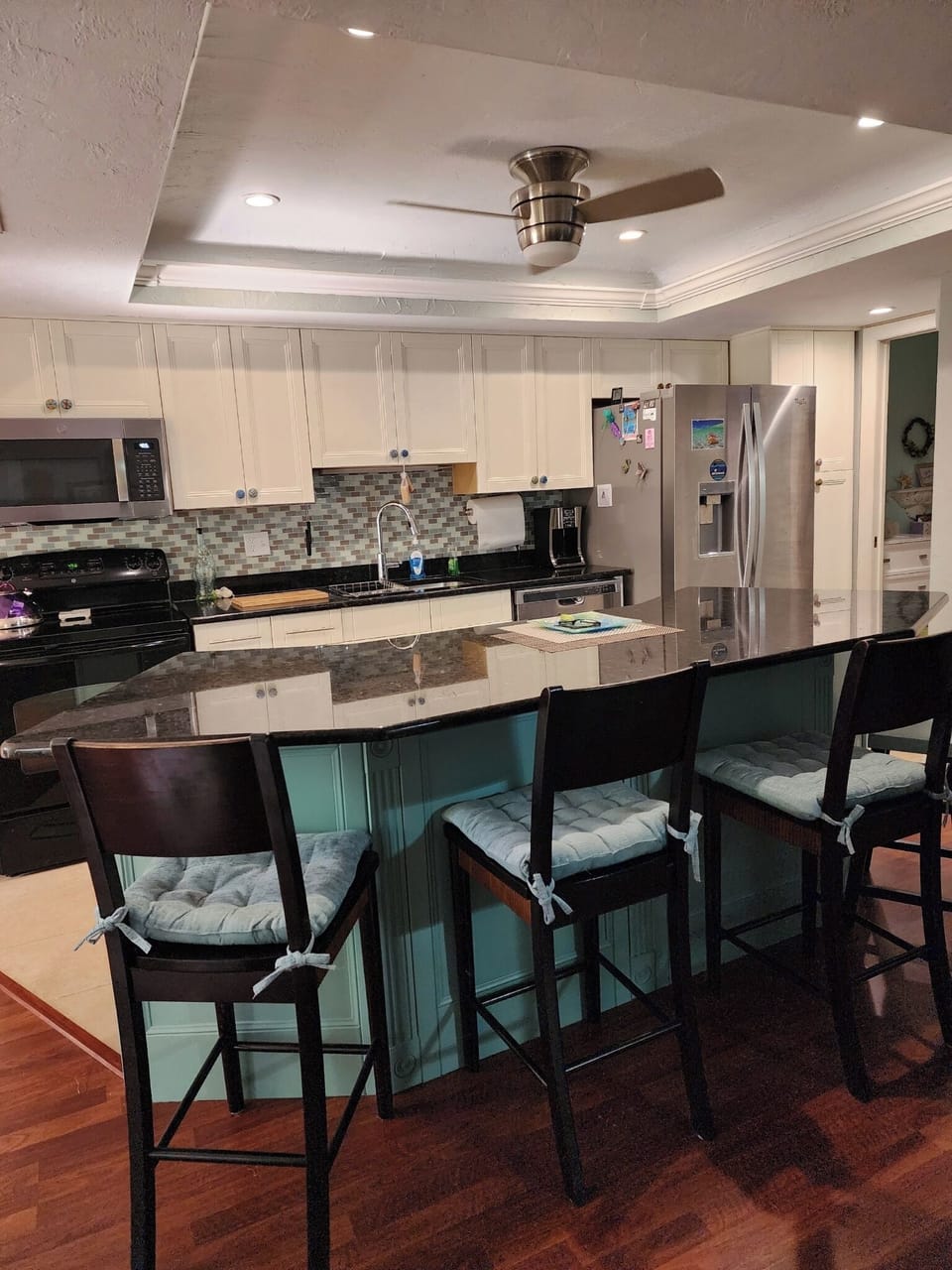 Kitchen.  Fully equiped.
