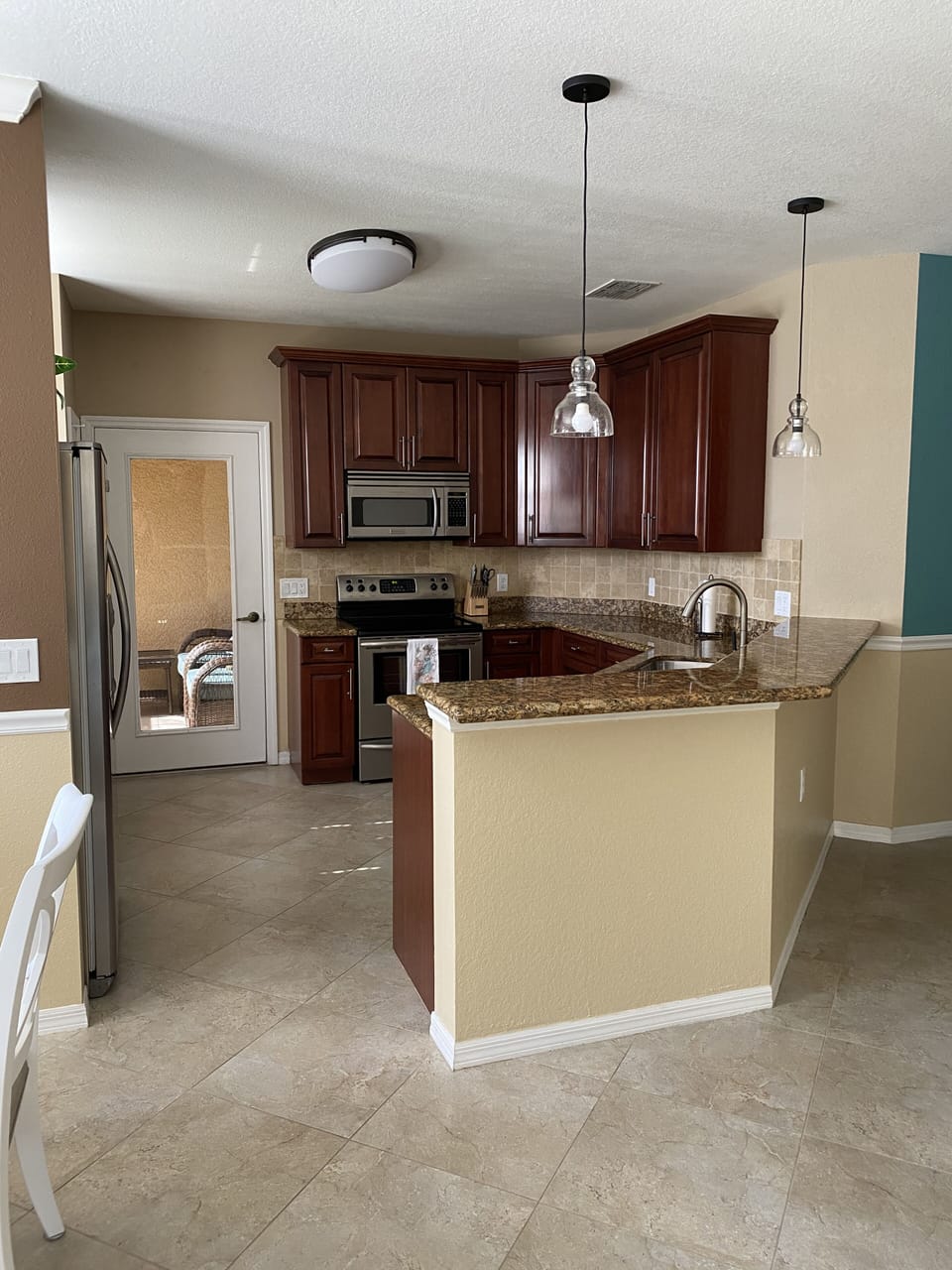 Kitchen and lanai 