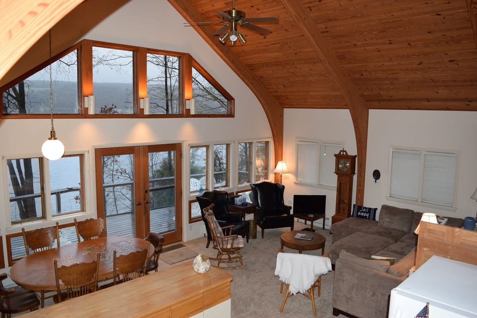 Soaring ceiling in the upper level gathering room