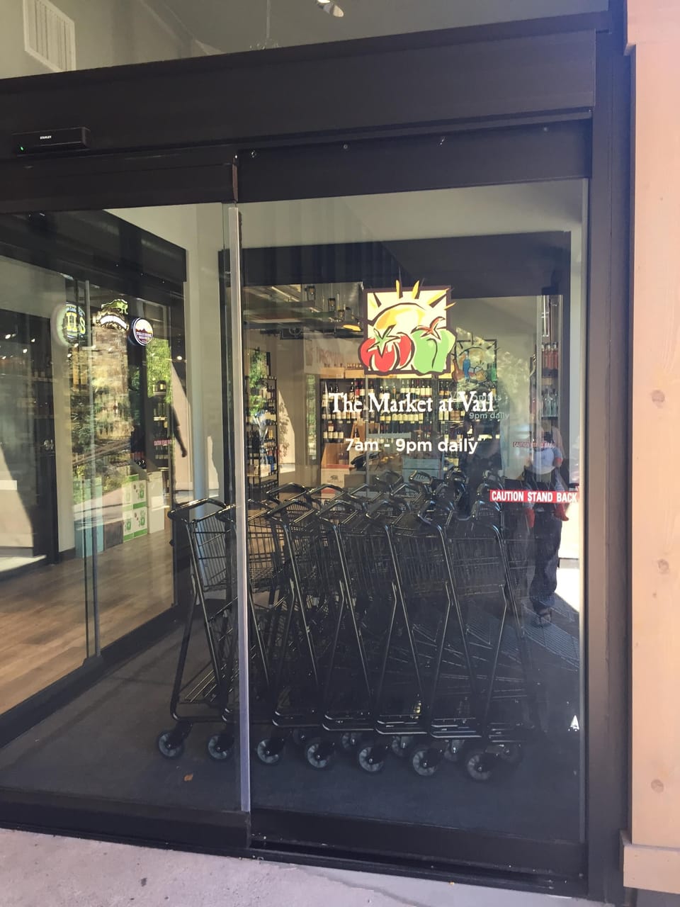 Open 7-9 pm. Grocery store and Liquor store! So convenient!!