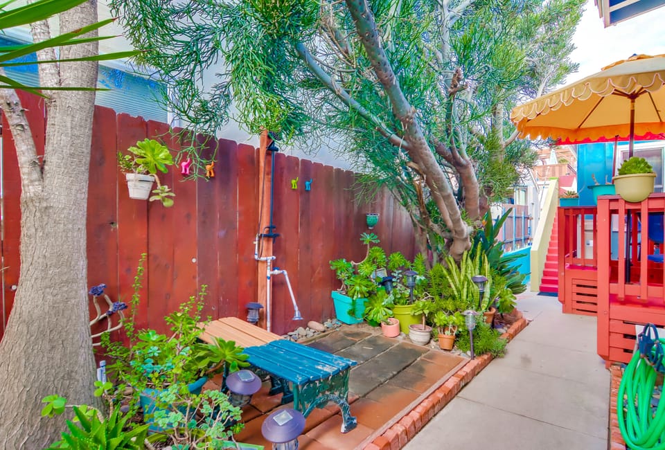 Outdoor shower 