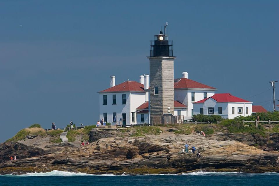 Beavertail Lighthouse