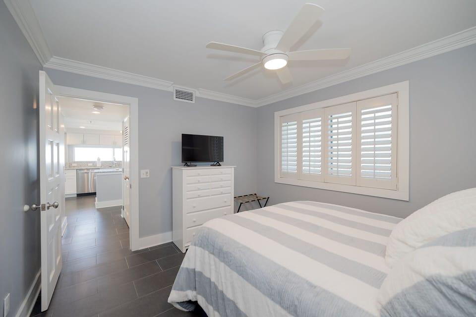 Bedroom 2 With Smart TV