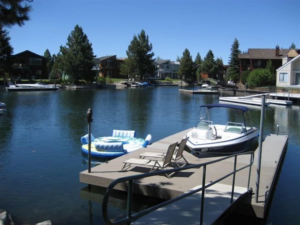 Great lagoon for swimming, fishing and relaxing