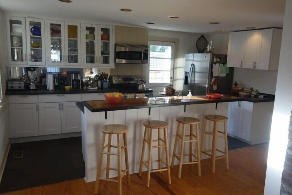 Kitchen counter with stools