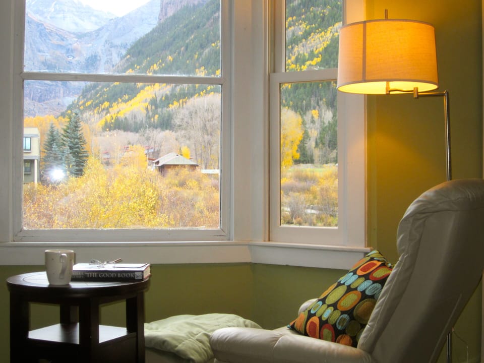 Sitting Area with view of Bridal Veil Falls and Ajax Mountain