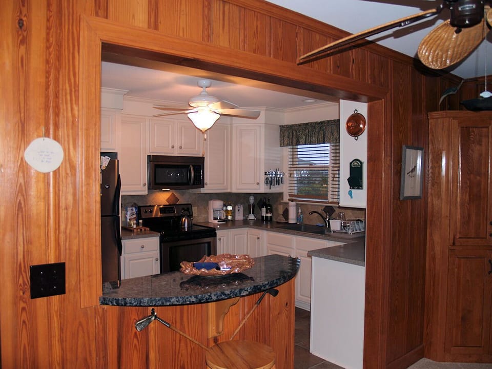Kitchen area