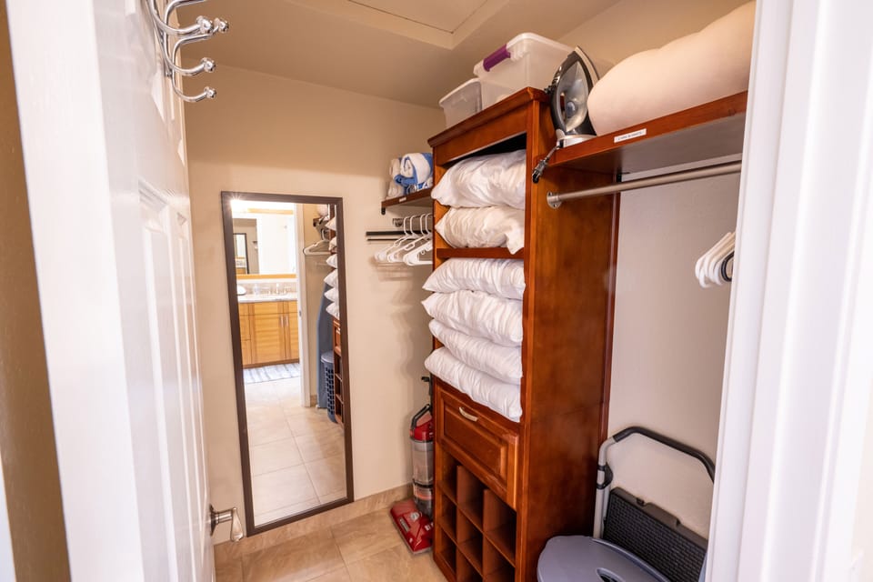 Primary Bath Closet