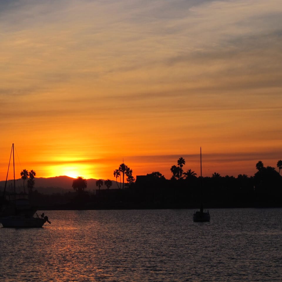 SUNRISE ON THE BAY
