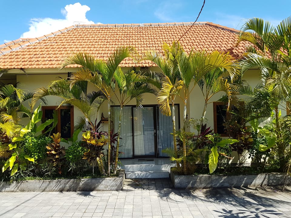 Homestay Near Pandawa Beach Family Room