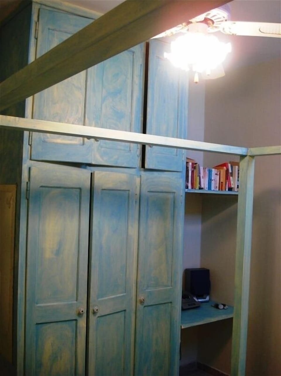 wardrobe in second bedroom.
