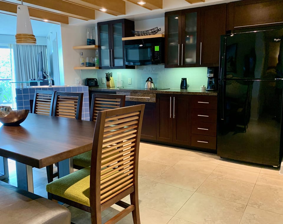 Fully equipped kitchen
