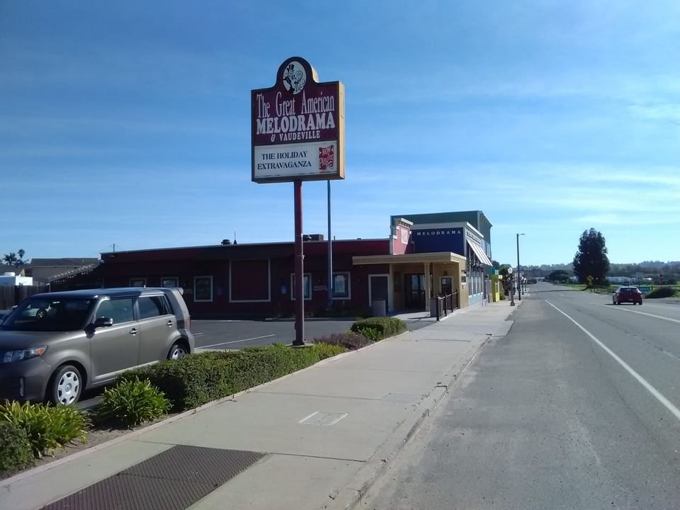 Walk to dine (Efren's or Sylvester's Burgers) then to Melodrama Theatre close by